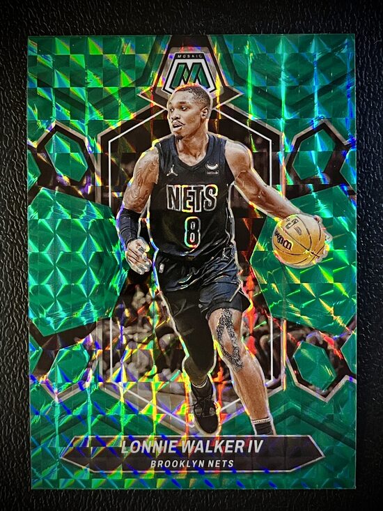 Lonnie Walker IV